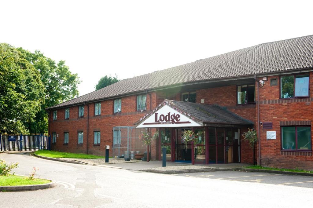 ברמינגהאם The Lodge Hotel מראה חיצוני תמונה
